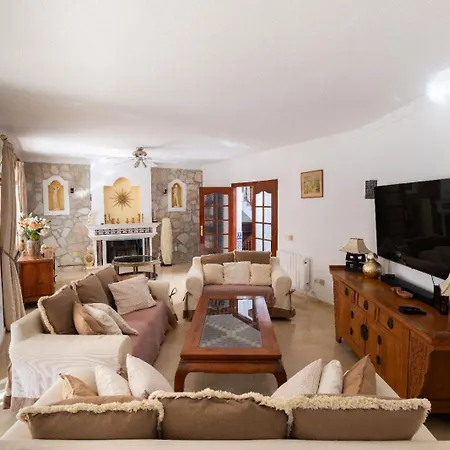 Villa Vivi Homes - Casa Bella